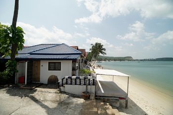 Bangrak Samui Beach Resort