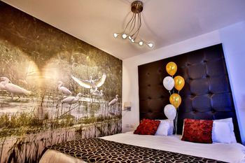 Kamaya Suites