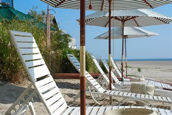 DeSoto Beach Bed and Breakfast