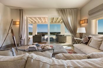 Villa Chianca by BarbarHouse