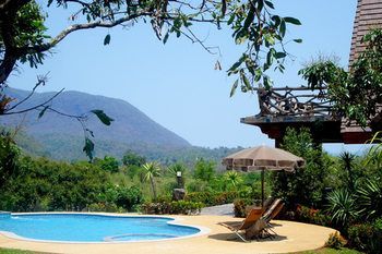 Outdoor Pictures 24