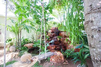 Outdoor Pictures 19