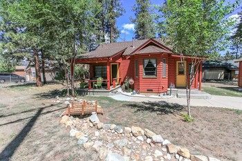 A Sweet Pine Cabin