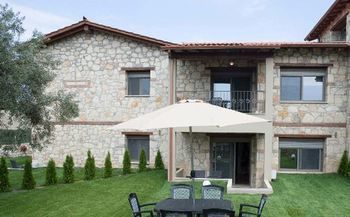 Five Senses Luxury Villas