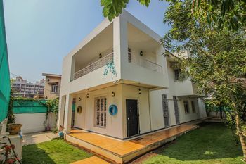 OYO 10157 Home Exotic 4BHK Villa Dona Paula