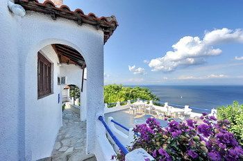 Secret Sporades Panoramic Residence