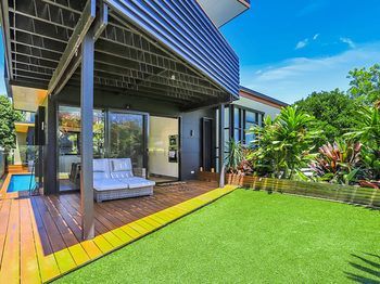 Outdoor Pictures 21