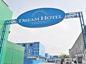 Hotel Dream World Las Pinas