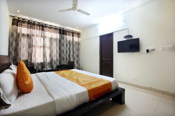 OYO 4890 Sector 21 Panchkula
