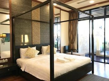 Sunset Seaview Beach Villas & Spa Suites @ Nexus Karambunai