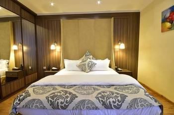 Valencia Hotel Suites