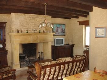 House With 4 Bedrooms in Plazac, With Private Pool, Enclosed Garden an