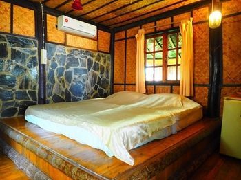 Sappradoo Hut