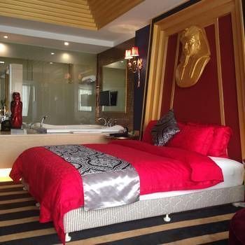 Yue Ban Wan Hotel