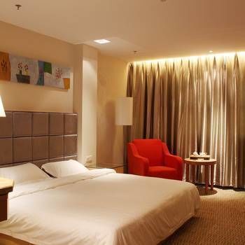 Wanghui Minhang Hotel