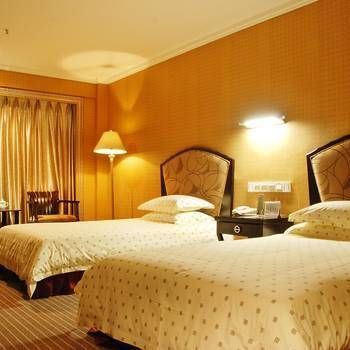Triumphal Hotel