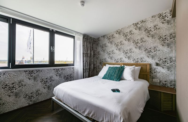 Beachhouse Hotel