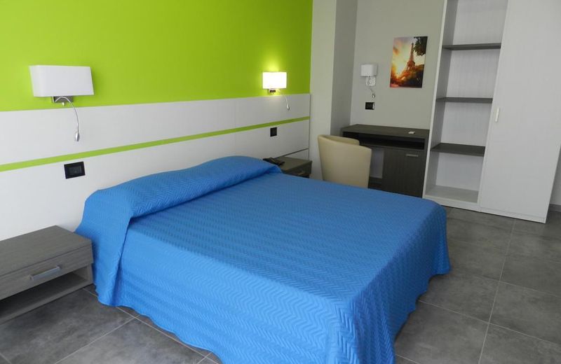 Erasmus Hotel