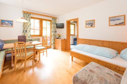 Hotel Pension Appartement Kristall
