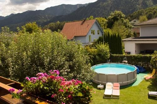 Outdoor Pictures 24
