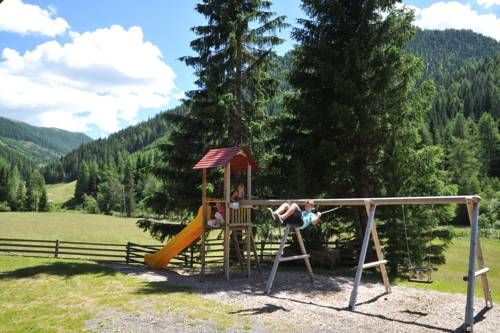 Outdoor Pictures 21