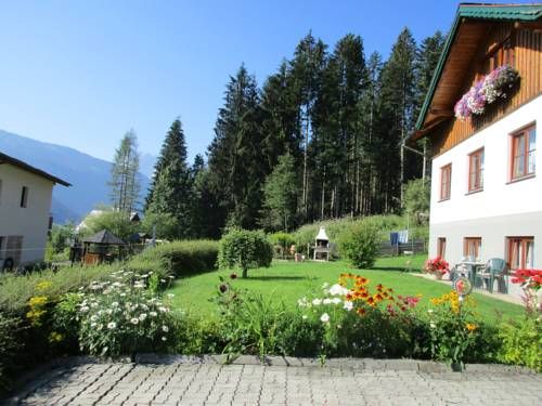 Outdoor Pictures 21