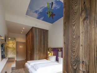 Hotel Image 1