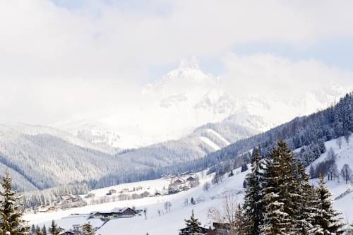 Outdoor Pictures 24
