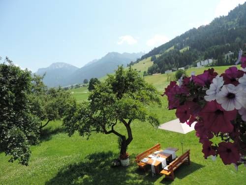 Outdoor Pictures 20