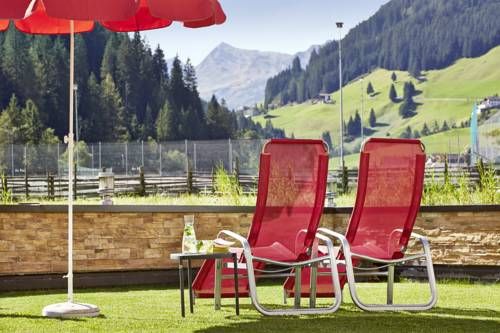 Outdoor Pictures 22