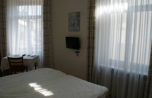 Stadthof Budget Hotel Basel City Center
