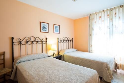Hotel Rural Albamanjon