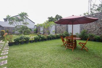 Outdoor Pictures 22