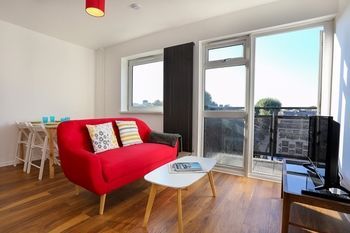 Newly Renovated 2 Bed in Stylish Southwark