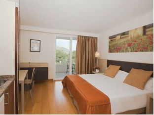 Hotel Image 1