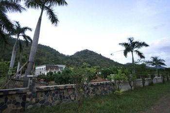 Outdoor Pictures 24