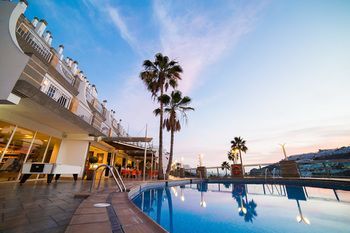 Cala Nova Apartamentos