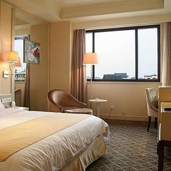 Starway Hotel