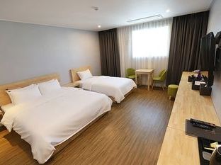 Hotel Image 1