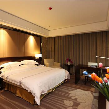 Yinhuang Holiday Hotel