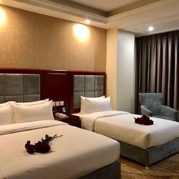 Riyueming Select Hotel