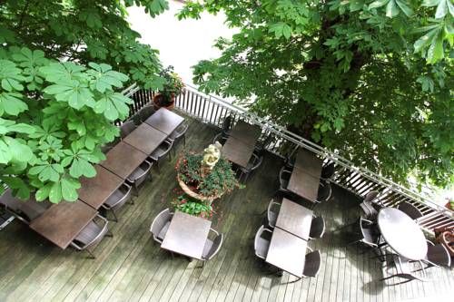 Outdoor Pictures 24