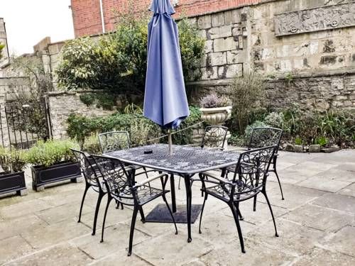 Outdoor Pictures 17