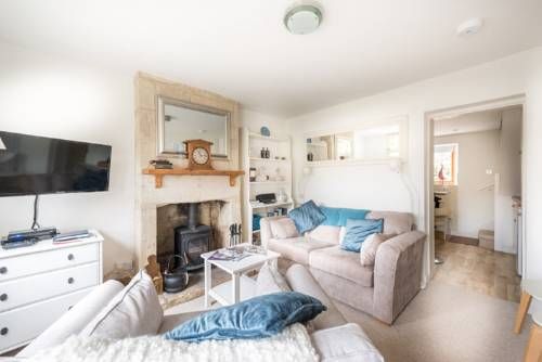 Brooks' View - Romantic Cottage Escape with Picturesque Riverside Gardens in Bath