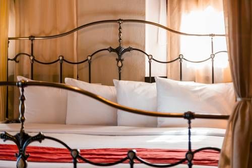 Aiolides Hotel