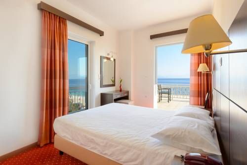 Akrata Beach Hotel