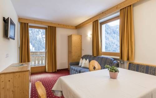 Hotel Alpenrose B&B Suites & Apartements