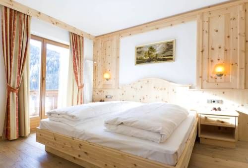 Family and Wellness Residence Ciasa Antersies