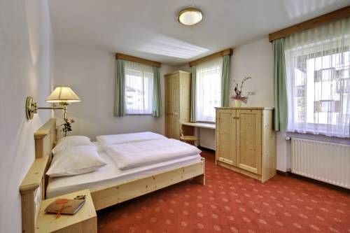 Parkhotel Plauserhof
