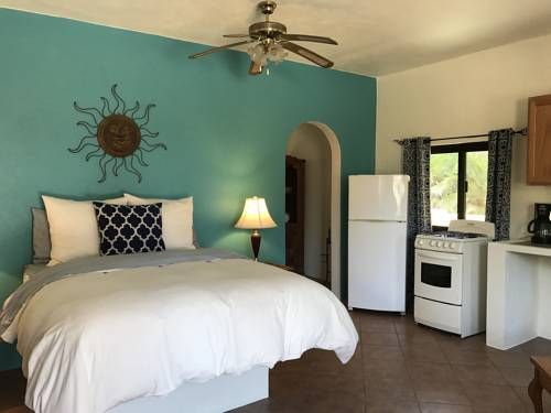 Las Palmas Tropicales Beachfront Rentals